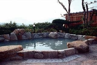 Готель Urashima Sanjokan Натікацуура Екстер'єр фото